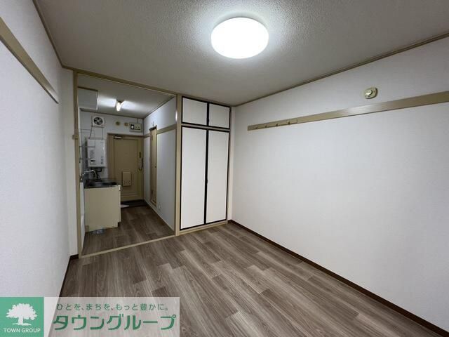 居室・リビング　★お部屋探しは株式会社タウンハウジング東京まで★