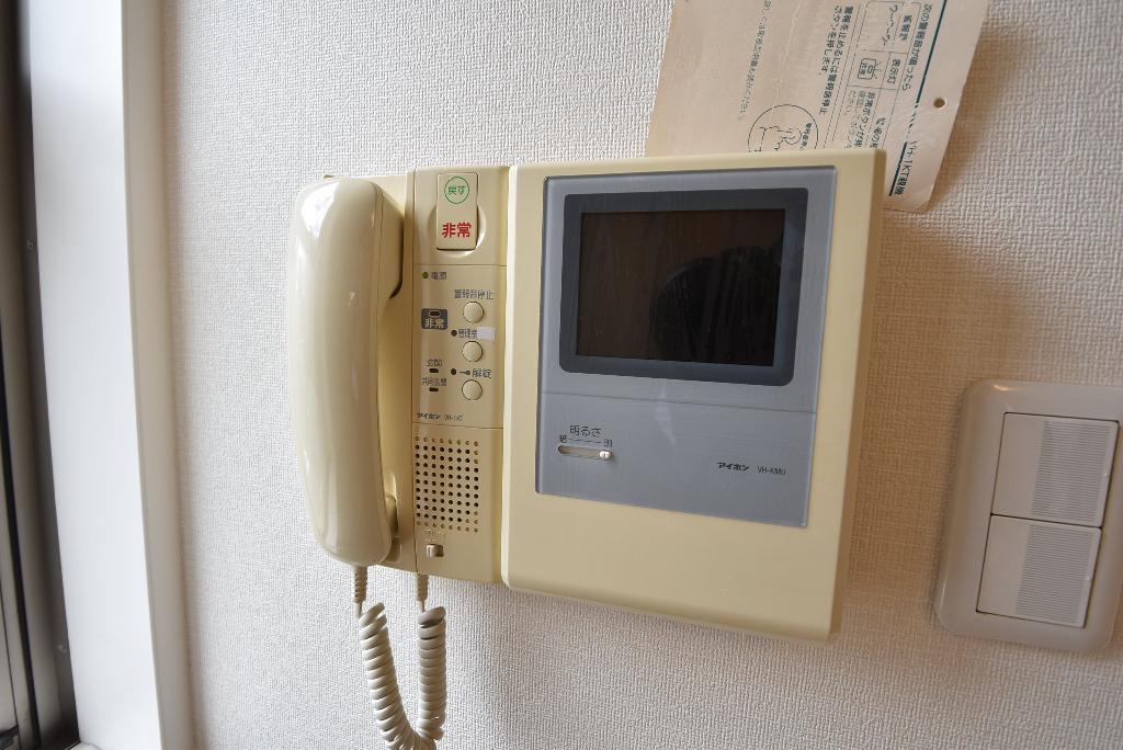 セキュリティ　カメラ付インターホン