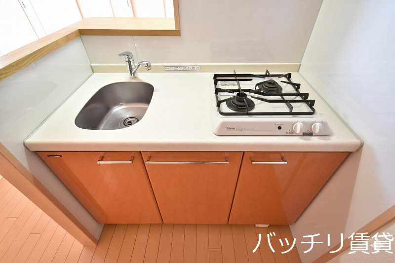 キッチン　画像は別号室タイプの為、現状を優先いたします