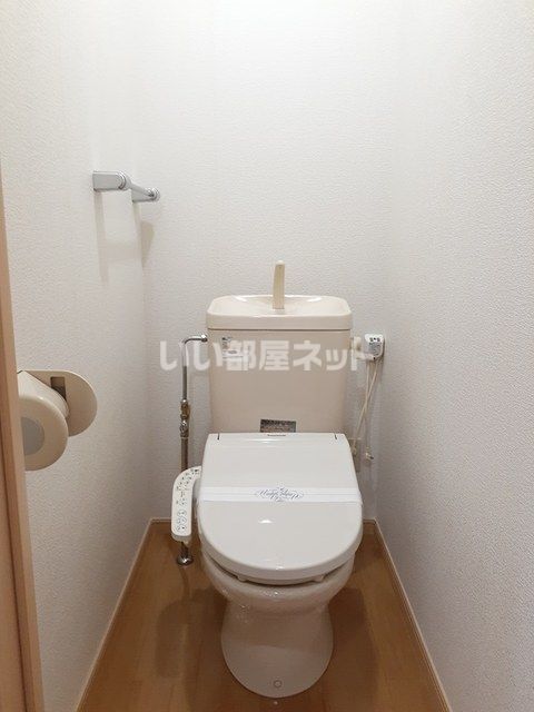 【サンシャイン・ドエルのトイレ】