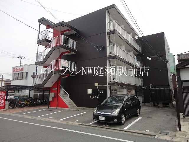 FOREVER　RESIDENCE　IMAII　Bの建物外観