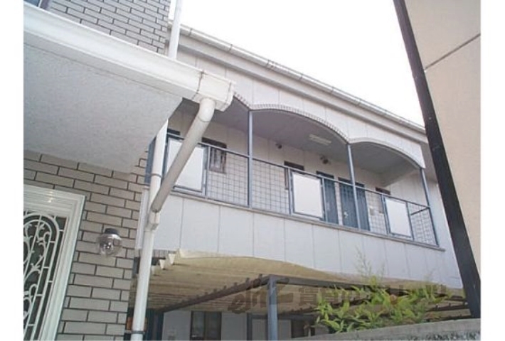 京都市西京区桂坤町のマンションの建物外観