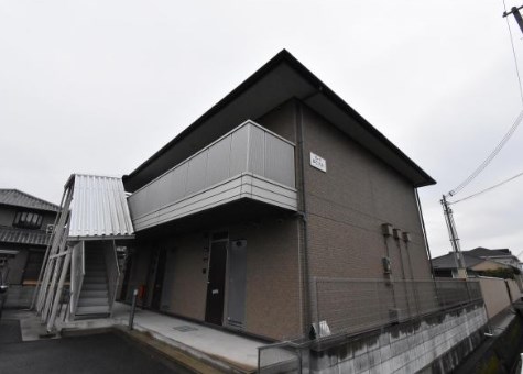 姫路市白浜町のアパートの建物外観