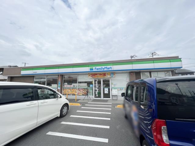 コンビニ　ファミリーマート長船服部店（コンビニ）まで285m