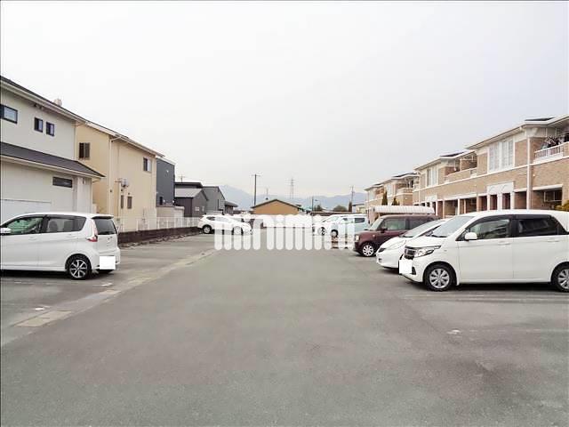 駐車場　駐車場です！