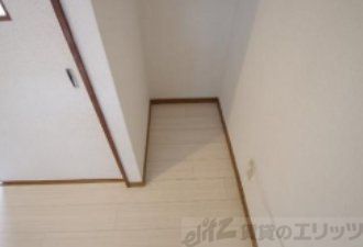 玄関　リビング/居室