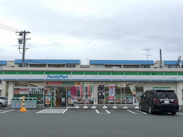 コンビニ　ファミリーマート浜松小池町店（コンビニ）まで180m