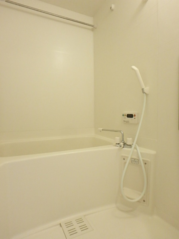 バス・シャワールーム　図面と現状に相違がある場合には現状を優先