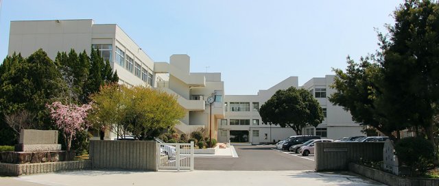 中学校　加西市立善防中学校（中学校）まで2607m