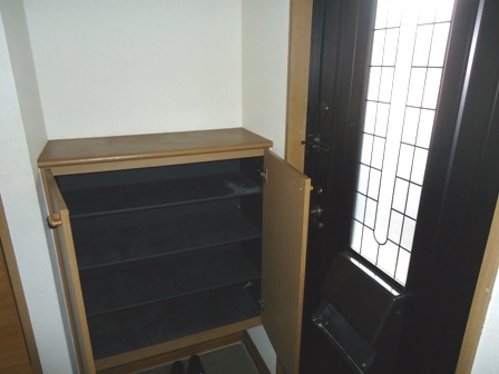玄関　シューズボックス付き