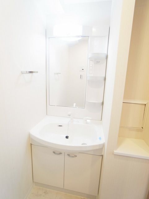 洗面設備　独立洗面台