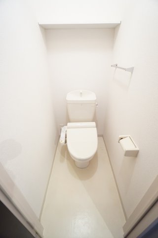 トイレ　※同物件・同タイプの写真です。