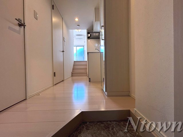 玄関　落ち着いた玄関です