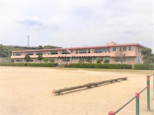小学校　諫早市立長田小学校（小学校）まで1066m