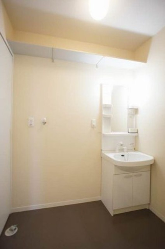 洗面設備　図面と現状に相違がある場合には現状を優先