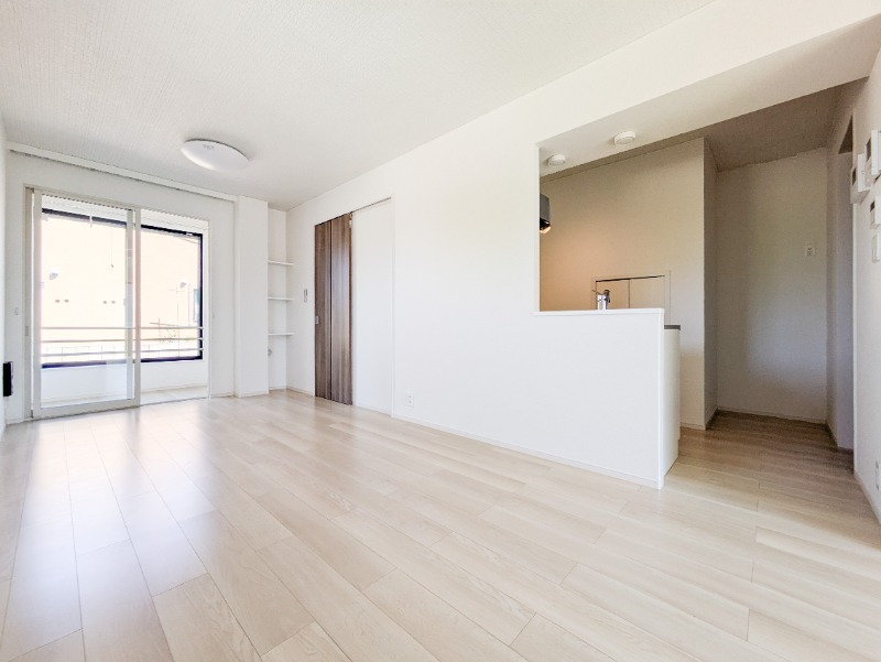 居室・リビング　図面と現状に相違がある場合には現状を優先