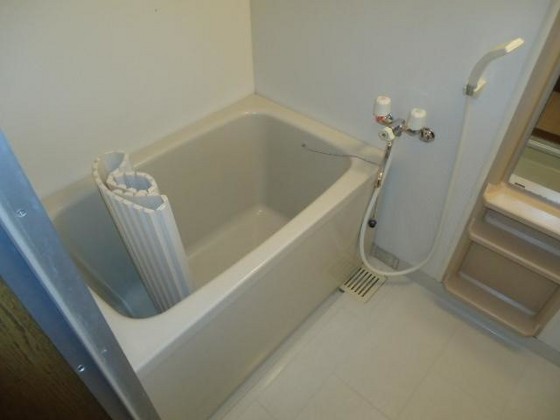 バス・シャワールーム　※他号室の写真です。