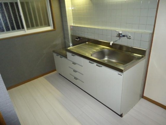 キッチン　※他号室の写真です。
