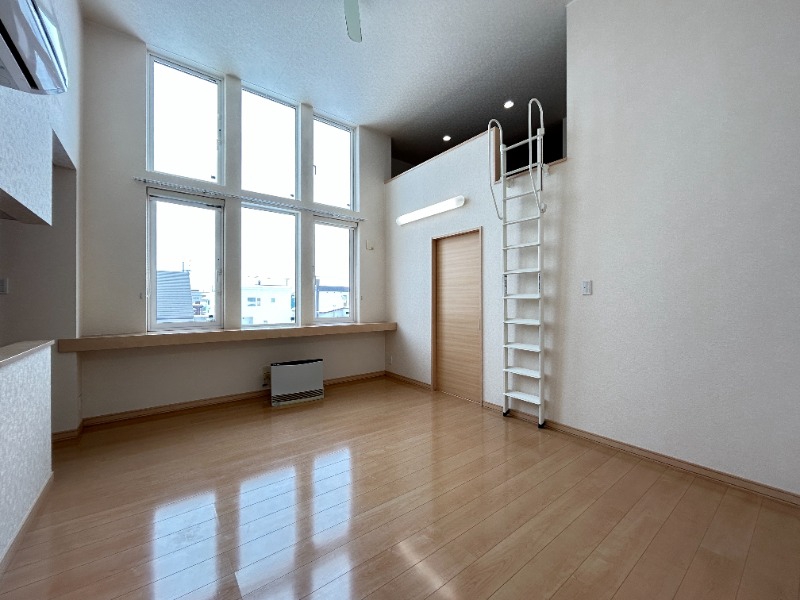 居室・リビング　リビング１