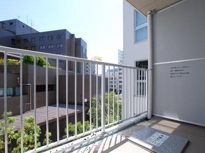 バルコニー　イメージ