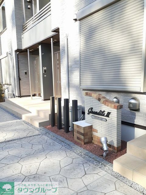 エントランス　エントランス