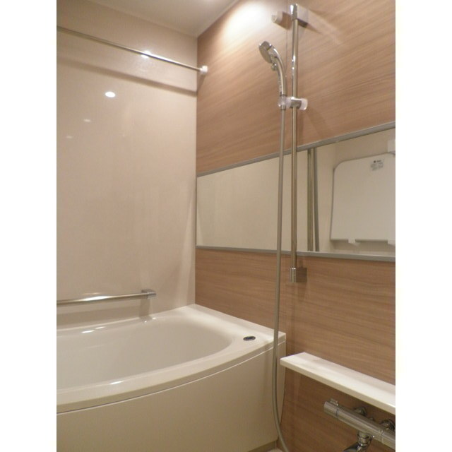 バス・シャワールーム　同タイプ別室