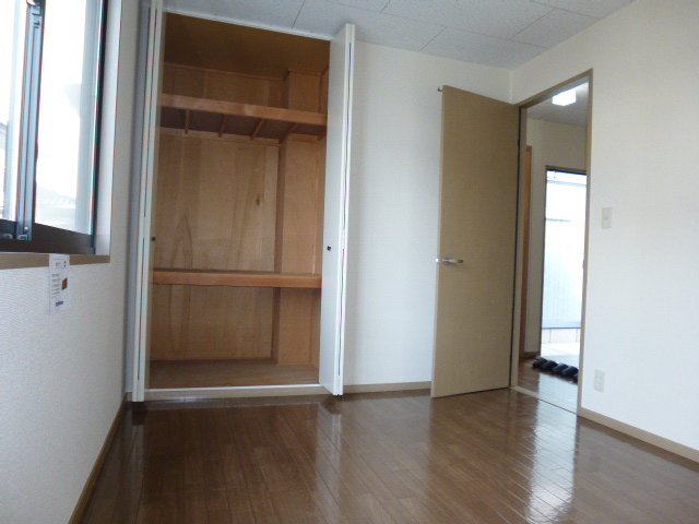 その他部屋・スペース　６帖