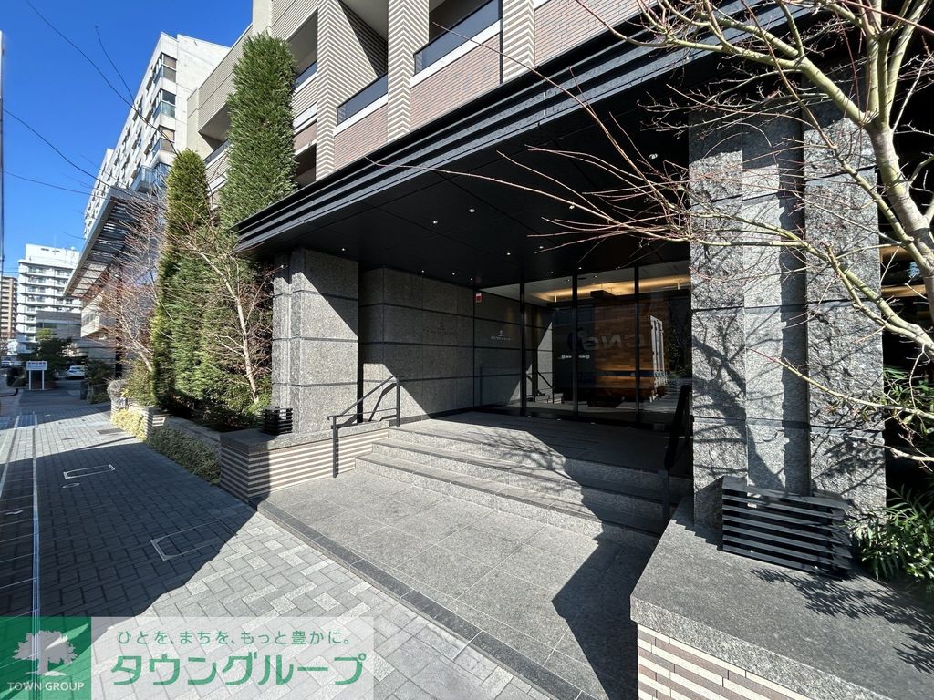 エントランス　エントランス