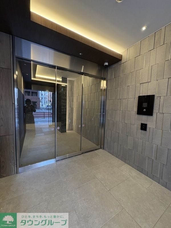 エントランス　エントランス