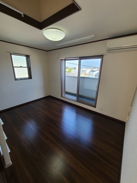 居室・リビング　別号室の参考写真です