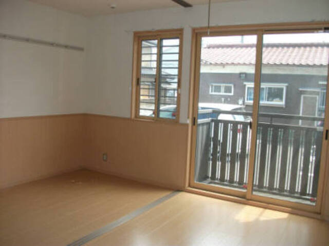 居室・リビング　リビングとベッドルーム