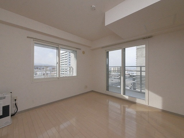 居室・リビング　別号室写真