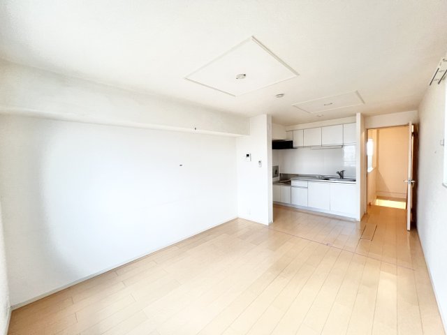 居室・リビング　※別部屋参考写真