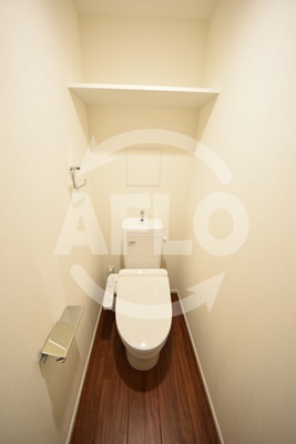 トイレ　RJR堺筋本町タワー　温水洗浄便座