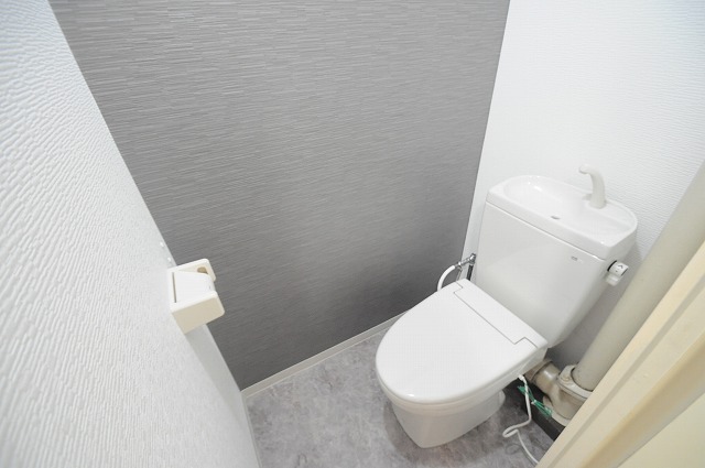 トイレ　※別部屋参考写真