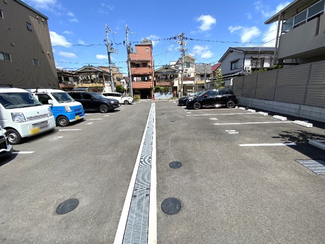 駐車場　駐輪場
