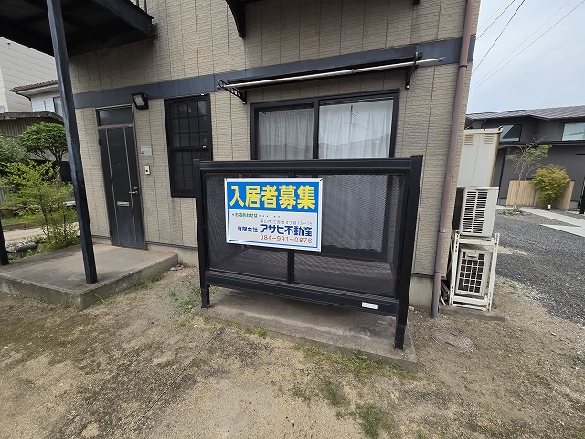 福山市 2階建 築27年の内装写真