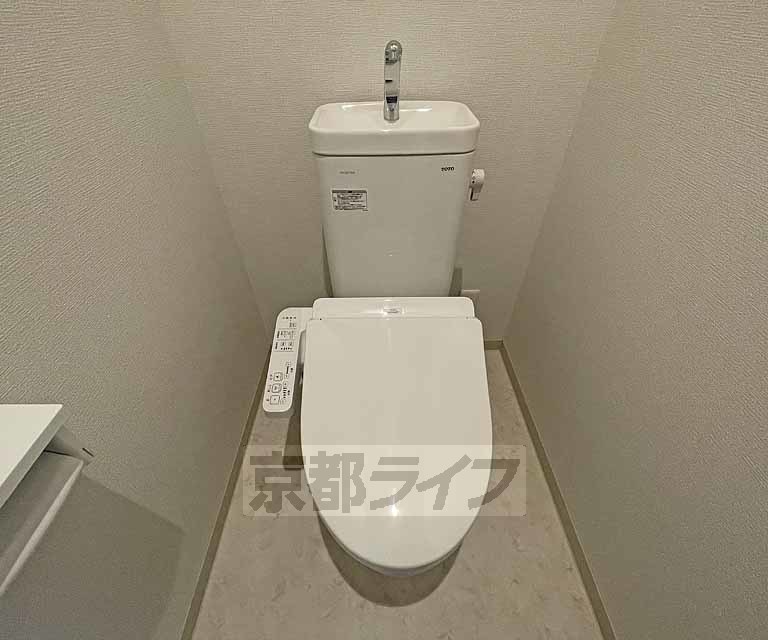 トイレ　清潔感あるトイレです