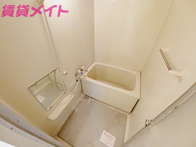 バス・シャワールーム　同物件別室画像