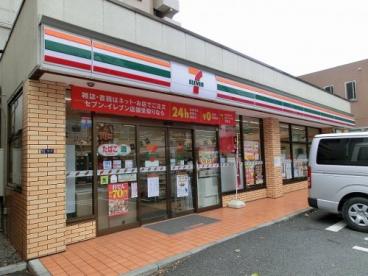 コンビニ　セブンイレブン 墨田本所3丁目店（コンビニ）まで95m