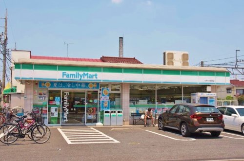 コンビニ　ファミリーマート 小平小川西町店（コンビニ）まで371m