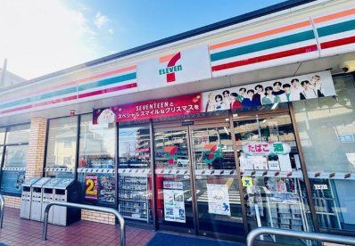 コンビニ　セブンイレブン吹田佐井寺4丁目店（コンビニ）まで190m