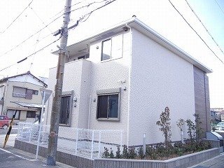 建物外観　落ち着いた雰囲気の外観です