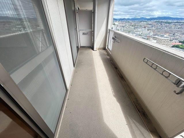 プレラにしのみやの玄関写真