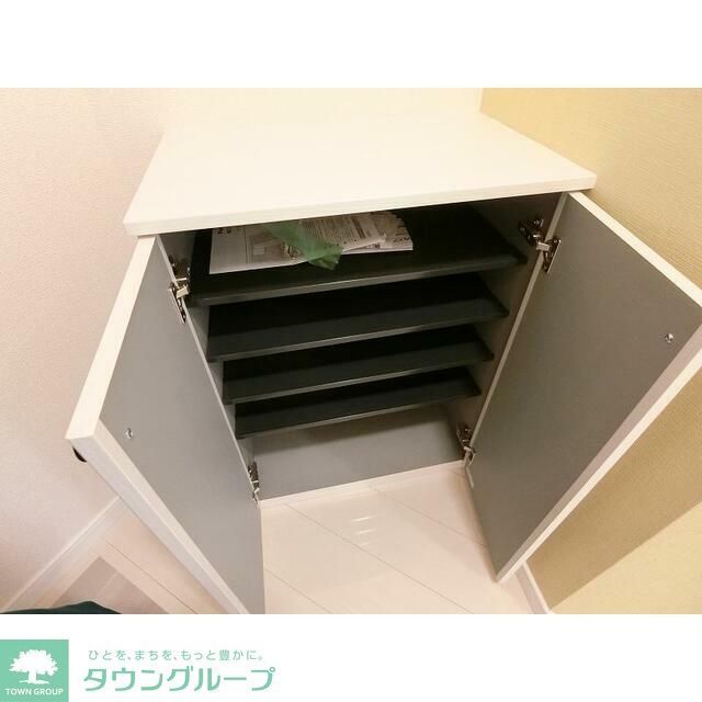リーヴェルポート生麦OAKの内装写真