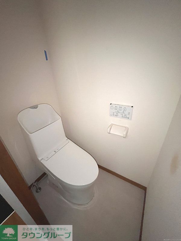 ロイヤル二ノ橋ビルのトイレ写真