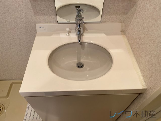 洗面設備　洗面所です