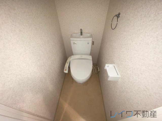 トイレ　ゆったりとした空間のトイレです