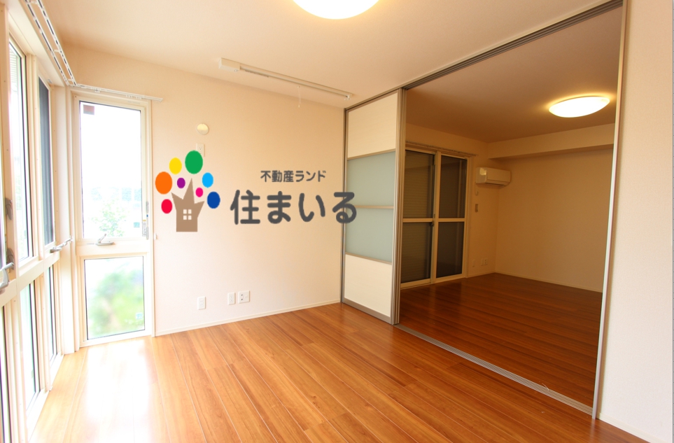 ドラックストア　ドラッグスギヤマ植田店（ドラッグストア）まで1110m