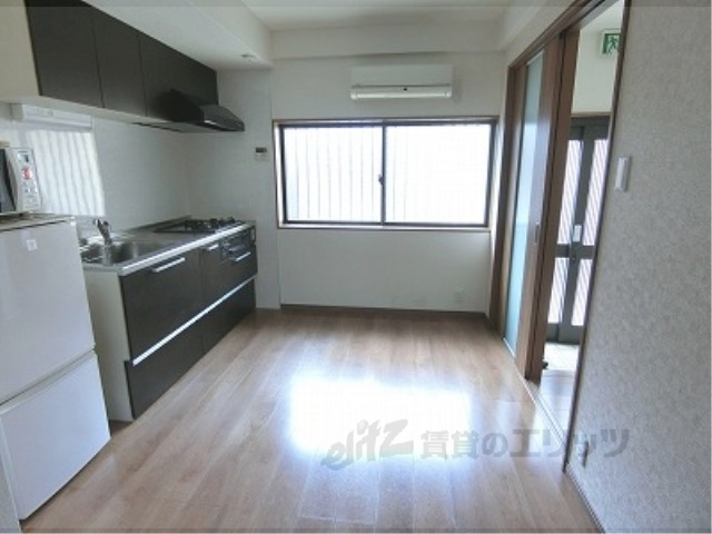 居室・リビング　ダイニングキッチン